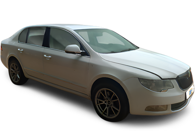 Skoda Superb-img